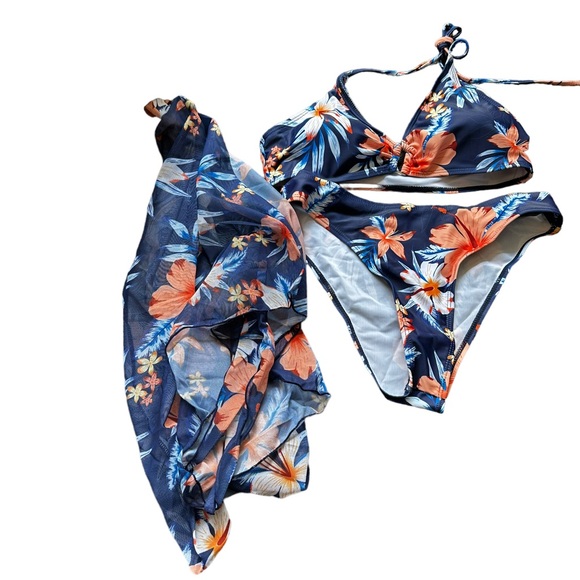 NWT Nidalee | Dark Blue & White Floral Bikini & Cover-Up Skirt Set - Medium - Picture 2 of 3